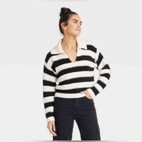 Universal Thread Womens Striped Cropped V-Neck Polo Sweater Ivory Black Size S - Picture 1 of 6